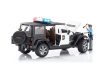 Bruder Jeep Wrangler Unlimited Rubicon Policajné vozidlo s bielou figúrkou - KP HRAČKA