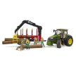 Bruder John Deere 7R 350 traktor s lesníckym prívesom a 4 kmene - KP HRAČKA