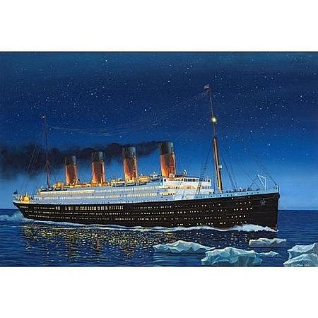 Revell R.M.S. Titanic 1:700 - KP HRAČKA