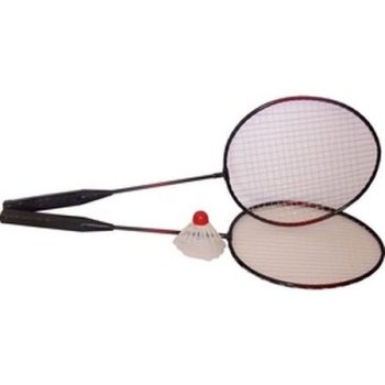 Športové hračky s raketami a palicami